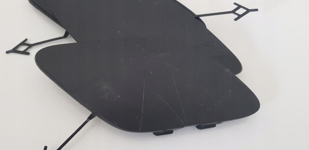 Купити Заглушка фаркоп бампера перед opel astra 39130493