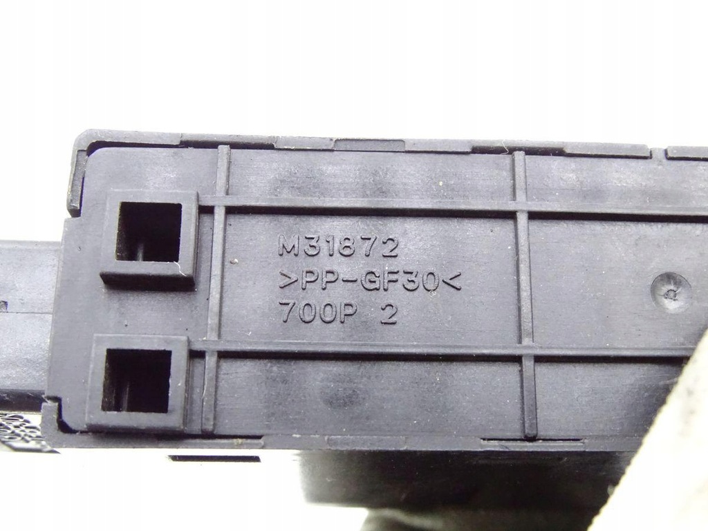 фото №5, Isuzu n35 n75 npr nqr 07-18 перемикач вікон лівий