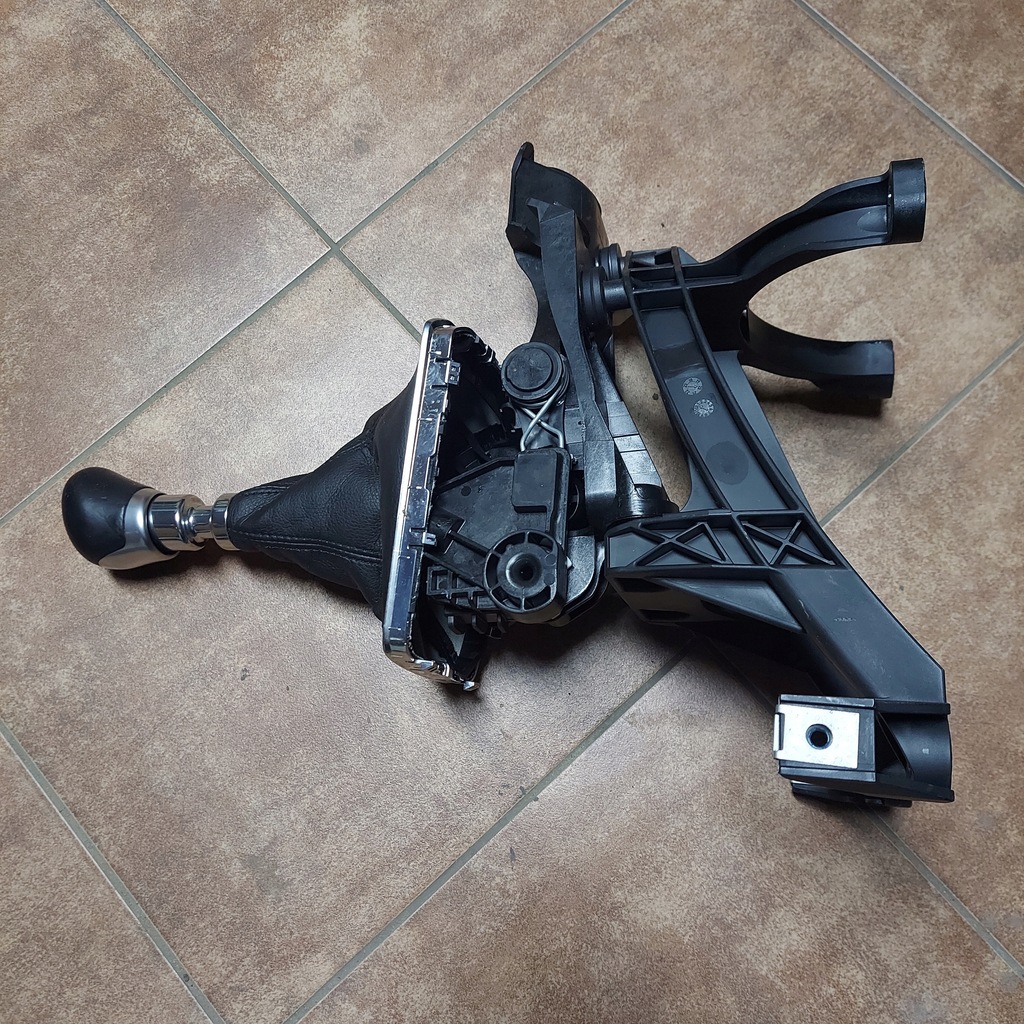 фото №8, Ford kuga iii mk3 escape домкрат выборщик чехол ручка переключения передач