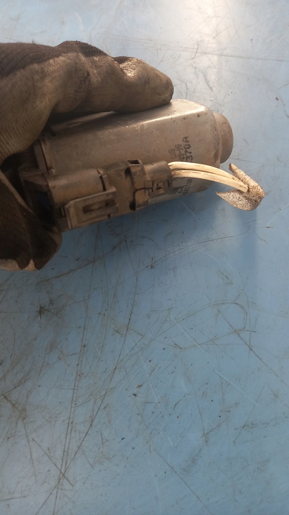 фото №4, Моторчик стекло левый перед renault laguna i 99r