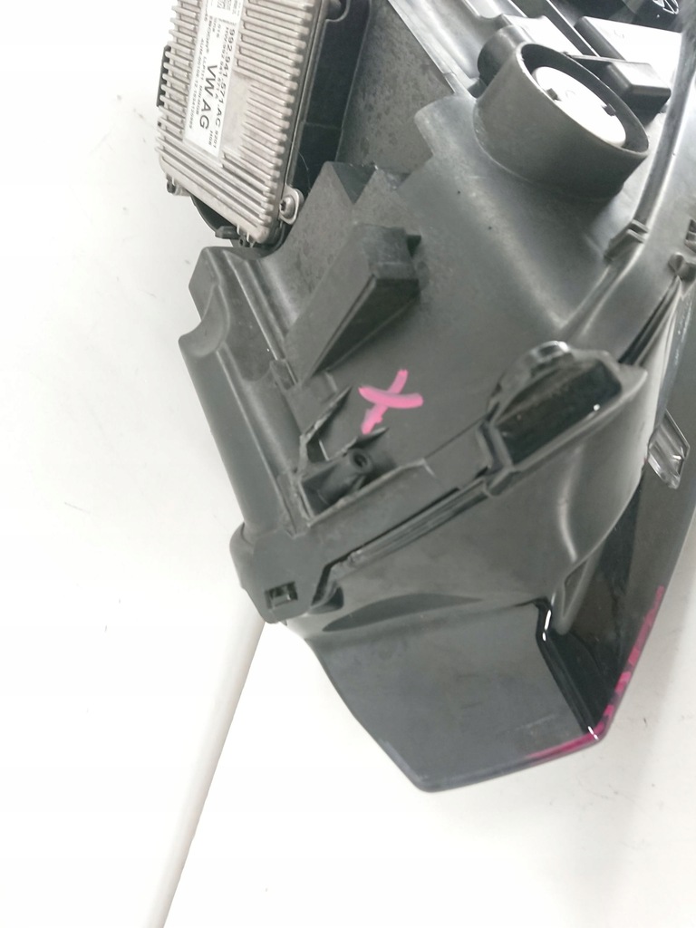 фото №12, Skoda scala 657 led лампа правая передняя