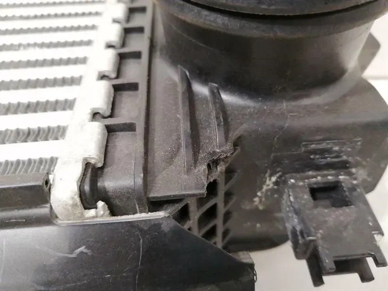 Купить Интеркулер bmw x1 f48 7617600 интеркулер 2.0