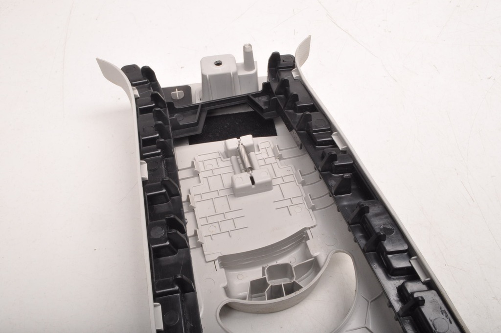 фото №6, Mg hs захист стійка пластик права 30136563 2023r