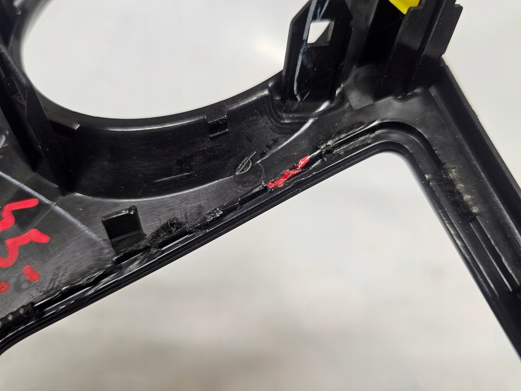 фото №12, Hyundai i10 ii рамка средняя dekor панели консоли радио 84740-b4000