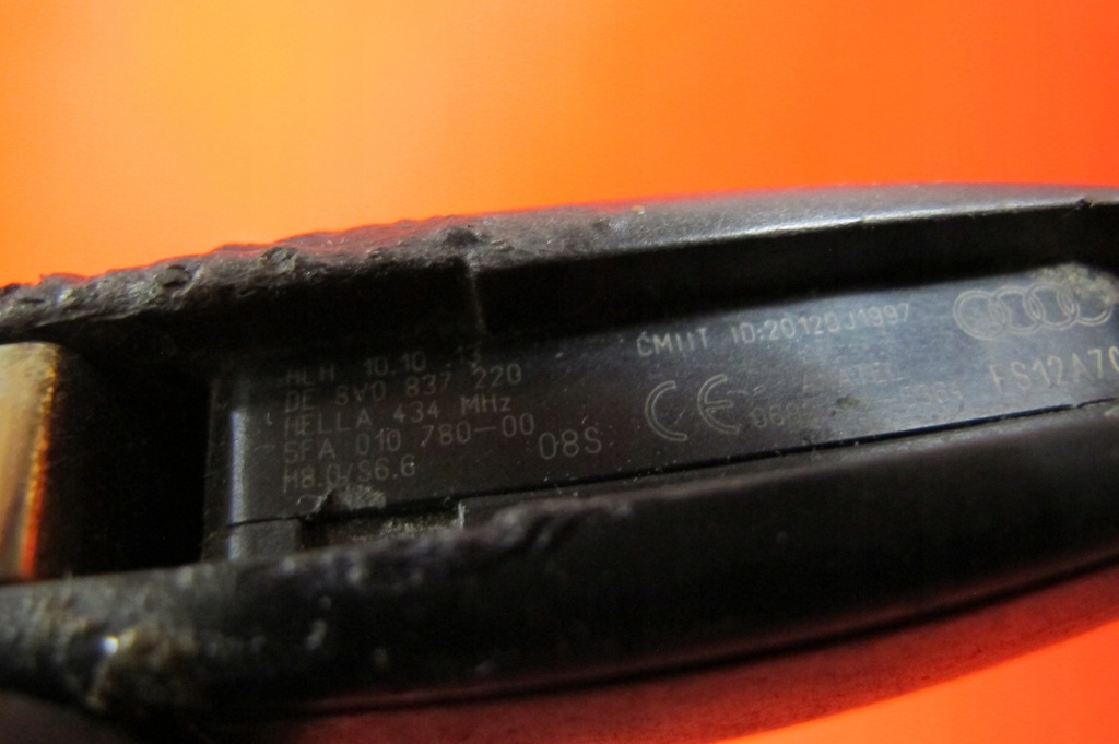 фото №10, Audi a3 8v 8va 2.0 tdi crbc a1 8x q3 8u замок зажигания ключ pilot складной ключ