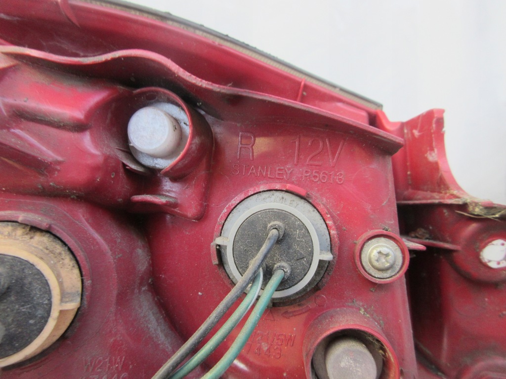 фото №7, Лампа задняя правая w крыло mitsubishi lancer viii sedan