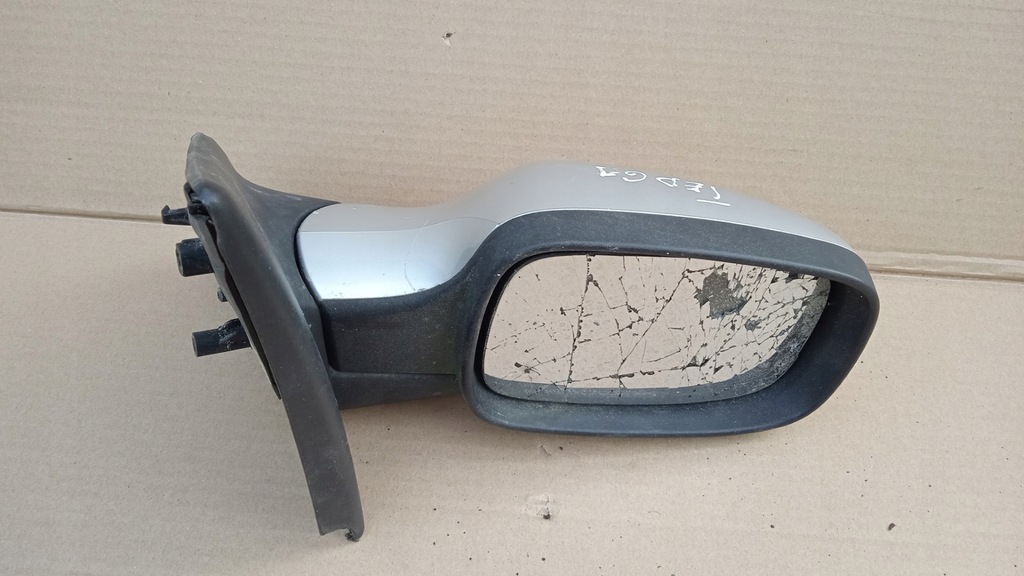 фото №1, Renault clio iii зеркало правое 7pin ted69