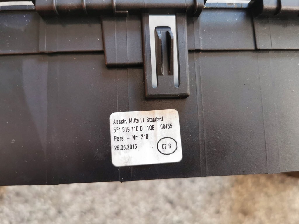 фото №4, Рамка радіо решітка повітропровід seat leon iii 5f1819110d