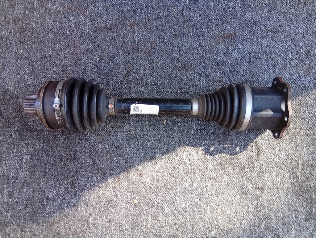 фото №1, Audi a4 b9 приводной вал перед 8w0407271e
