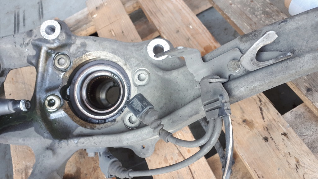 фото №13, S4 b8 lift поворотный кулак левая левый перед 3.0 tfsi s5