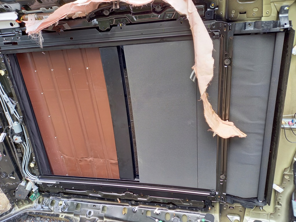 фото №15, Range rover vogue l405 крыша стойки панорама