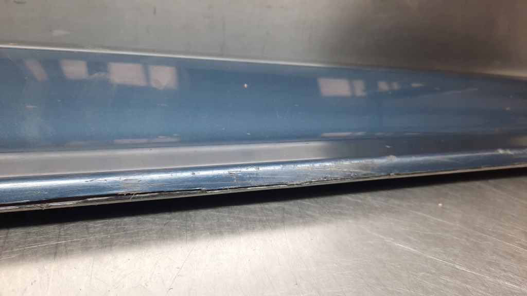 фото №9, Молдинг дверь правый перед 31440294 volvo xc60 ii