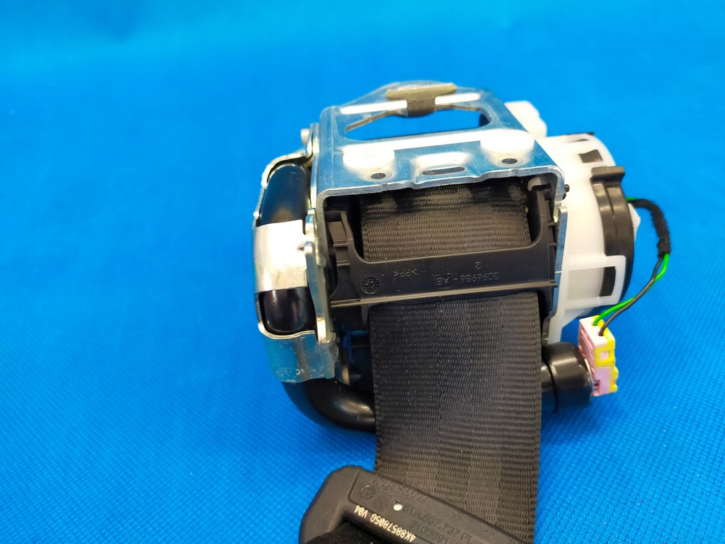 фото №12, Audi a6 c8 4k 23r sedan s-line pas безопасности левый правый задняя 4k8857805g