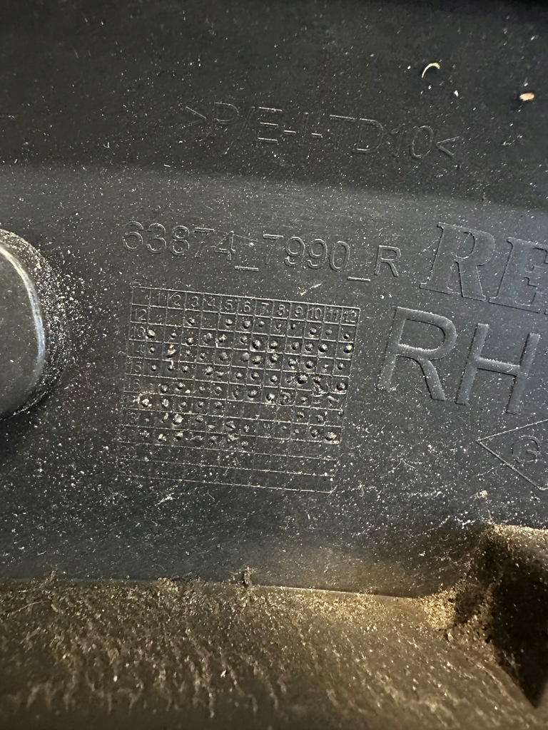 фото №5, Dacia sandero ii stepway молдинг перед правая