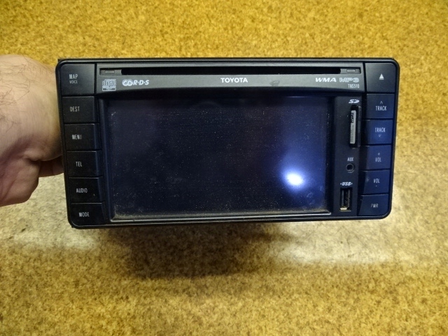 фото №1, Toyota hilux 07r # радио cd широкий