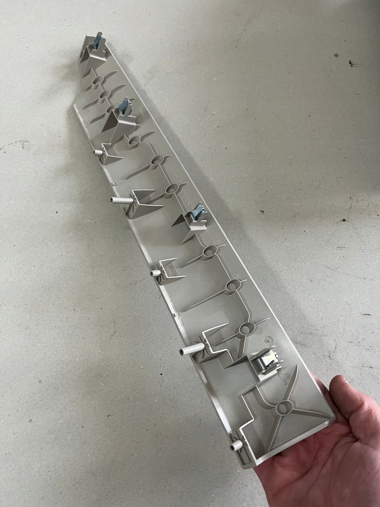 фото №9, Bmw 2 f45 f46 бардачок панели пассажира europa