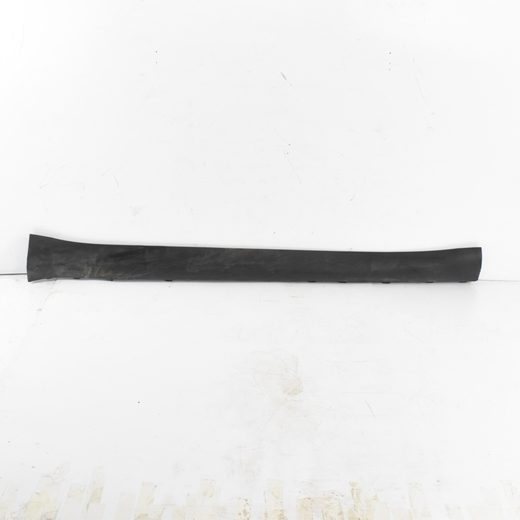 Купити Молдинг поріг накладка права 1497744-00-d tesla model y