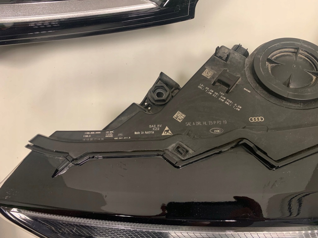 Фары перед audi q7 4m рестайлинг  full led, 4m0941011b, 4m0941012b Доставка