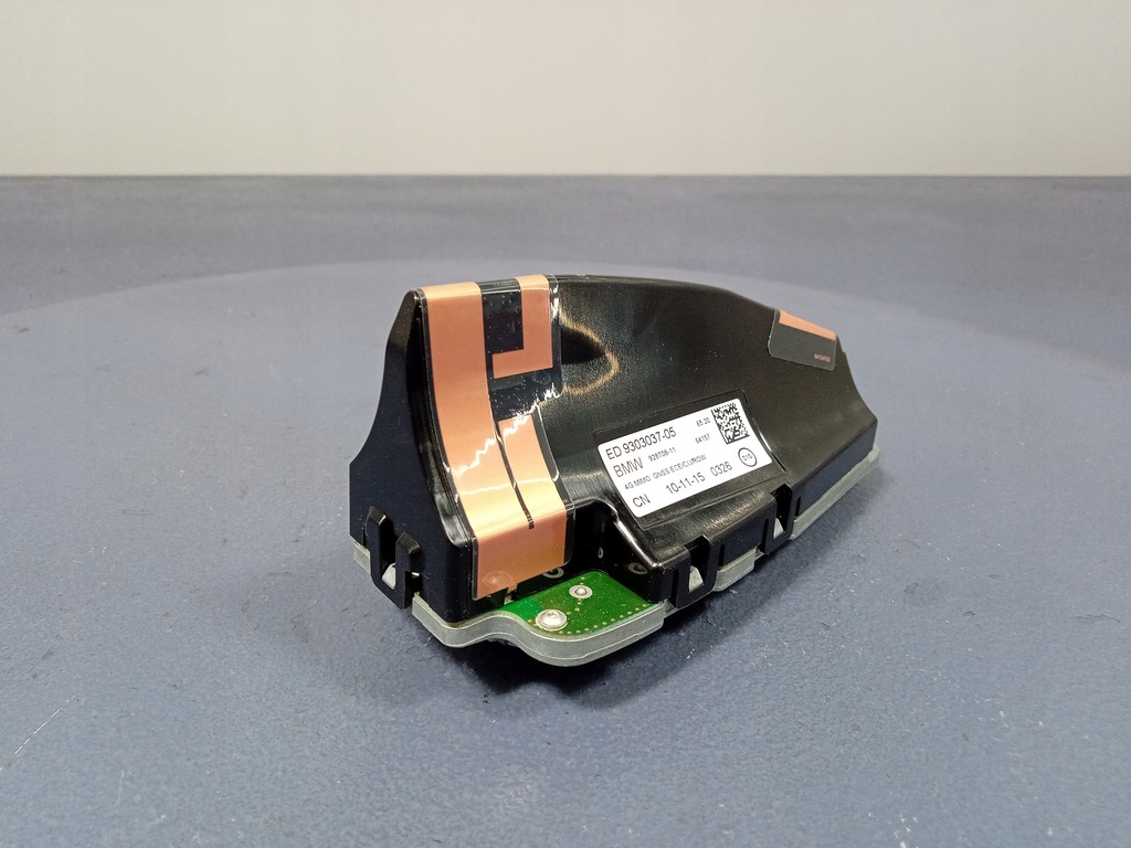 фото №9, Bmw 7 g11 g12 g30 антенна кровельная плавник 9303037