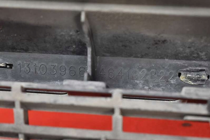 фото №13, Решітка радіатора решітка радіатора хром 13103966 opel vectra c 02-05