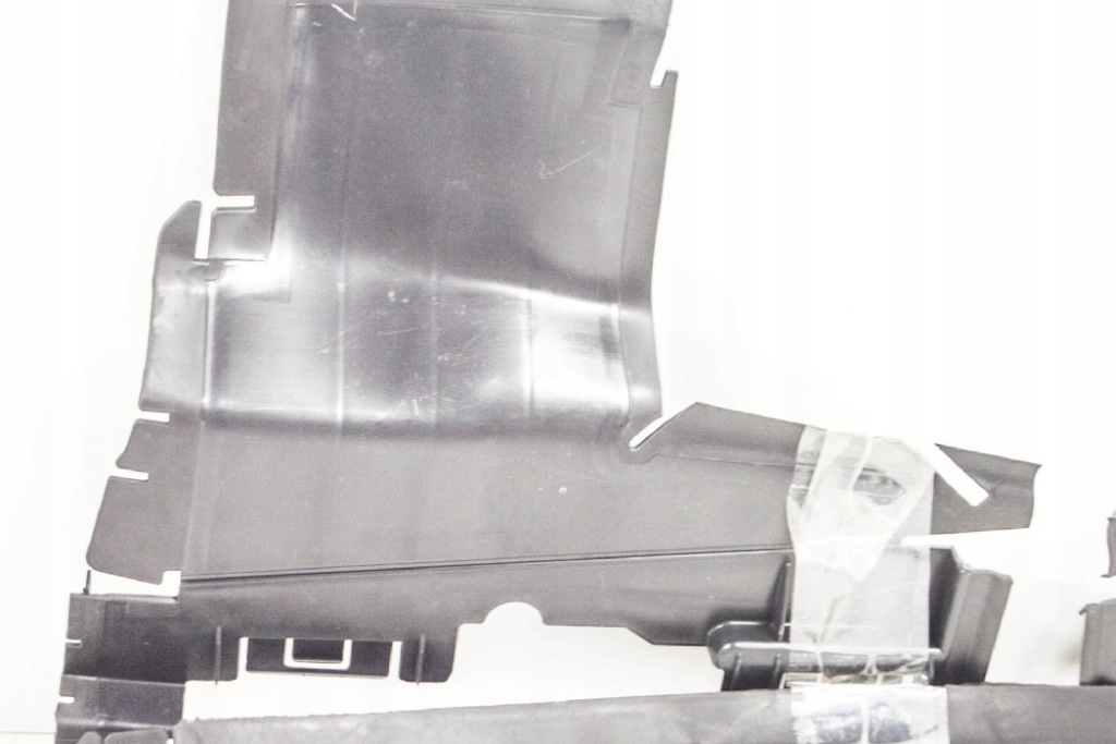 Mercedes-benz slk r172 канал воздуха a1725050130 оригинальный Недорого