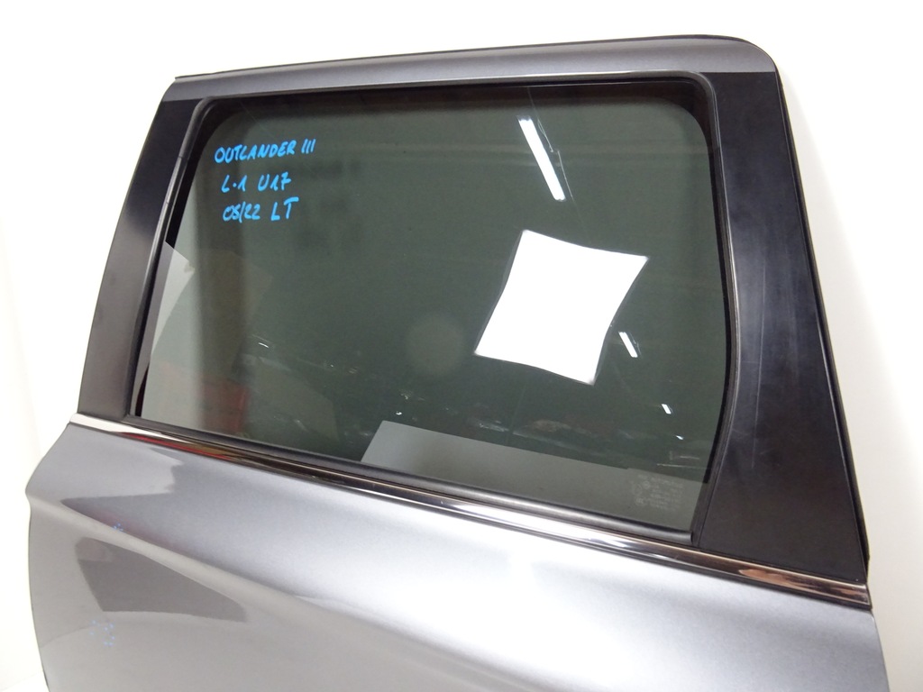 фото №14, Outlander iii lift дверь левая задняя u17 полный