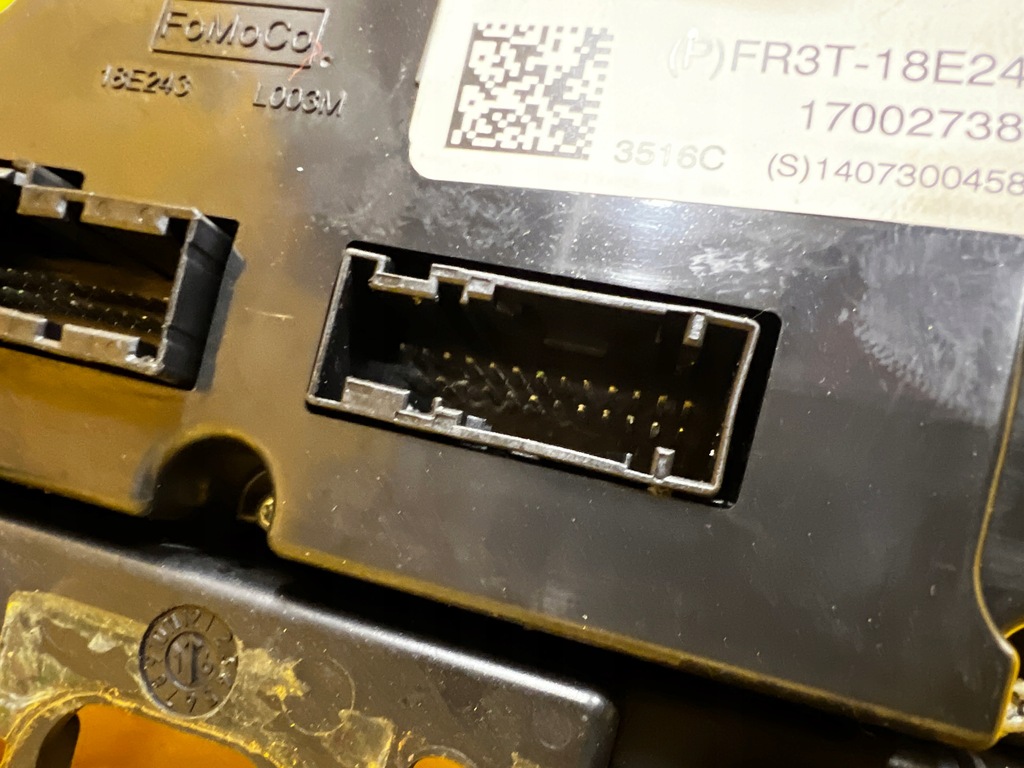 фото №9, Панель кондиционера радио кнопка запуск стоп ford mustang vi usa