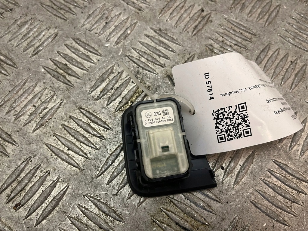 фото №10, Mercedes-benz glc x253 c253 2018 кнопки вікон