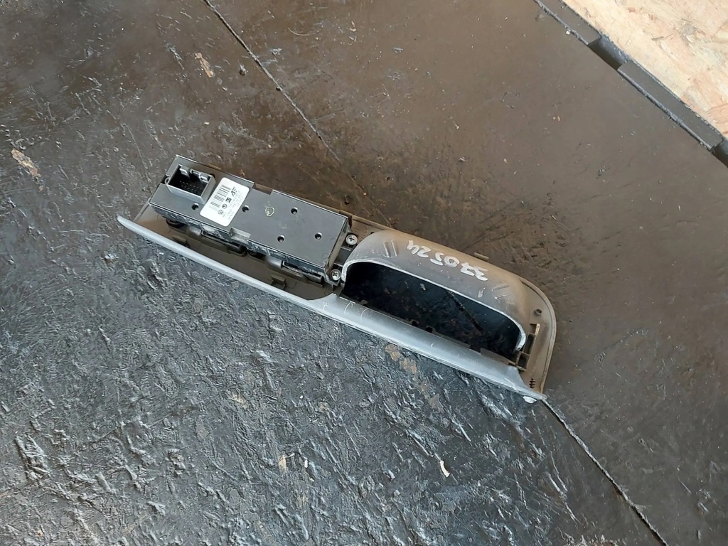 фото №7, Переключатель окон водителя seat alhambra mk1 7m3959857b ym2114a132abw