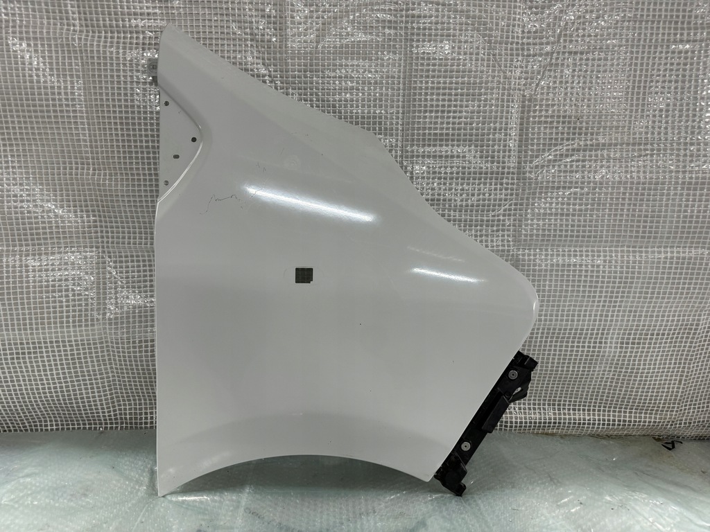 фото №1, Renault trafic iii 14- правий передній крила