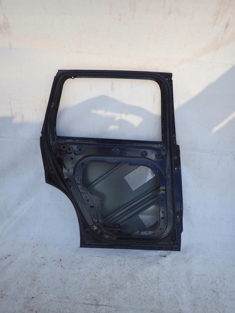 Volvo xc90 ii 2 14- дверь задняя задние левая Киев