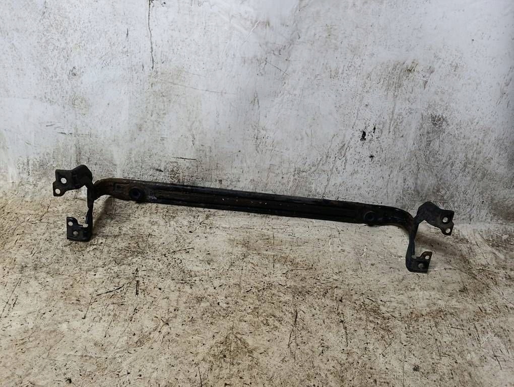 фото №5, Volvo v40 ii 12-19 r-design балка pod радіатор перед