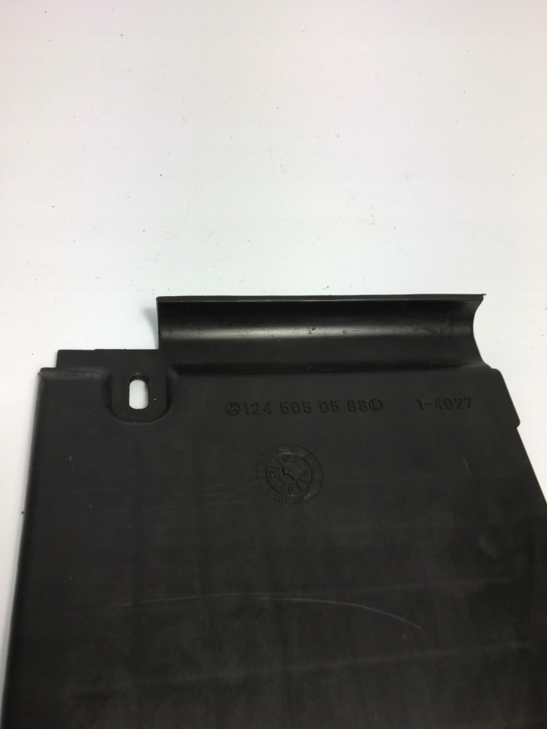 Воздуховод воздуха przy радиатора mercedes w124 1245050588 Доставка