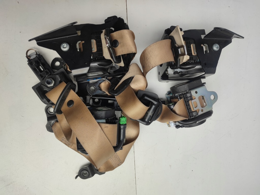 Панель приладів панель  подушка безпеки подушка ремені натягувачі mercedes cls w219 Київ