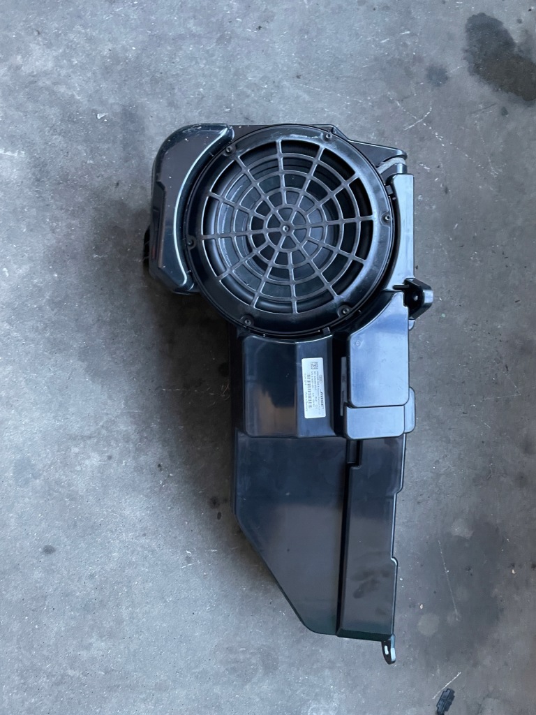 фото №1, Audi a6 c7 динамик сабвуфер 4g9035382a