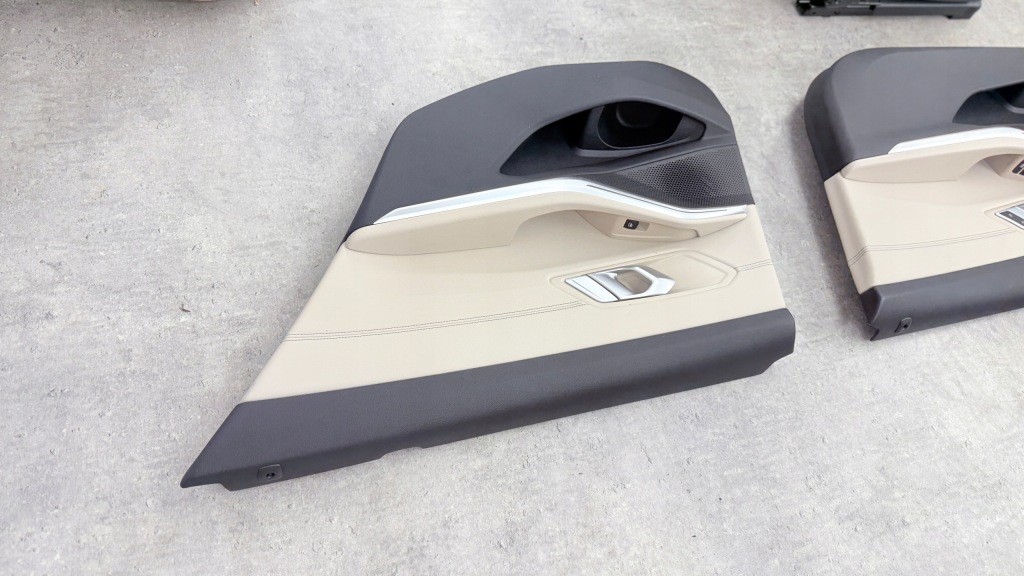 фото №14, Bmw g21 сидіння заднє сидіння обшивки m-pakiet шкіра uk kombi oyster з підігрівом