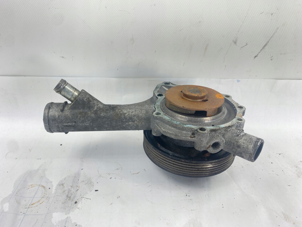 Купить Насос воды колесо mercedes w124 m111 e200 e220 2,2 220 1112010401 1112020110