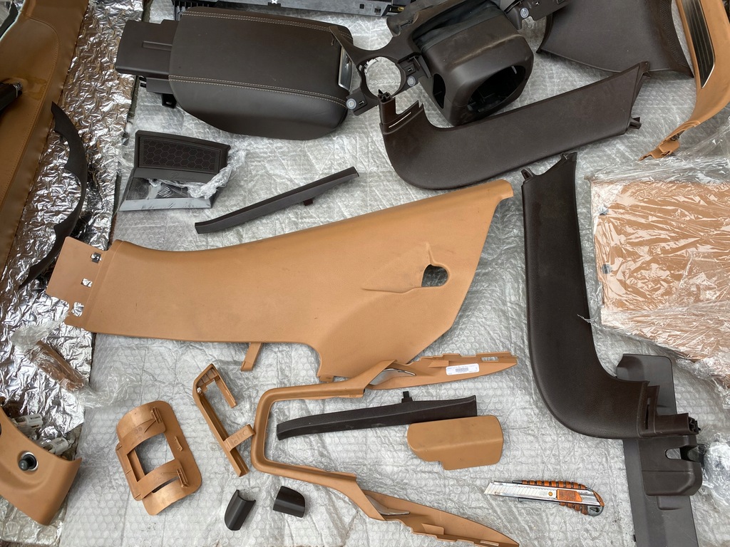 фото №8, Стеля espresso alcantara porsche cayenne 7p5 4.8 середина салон блок двигуна