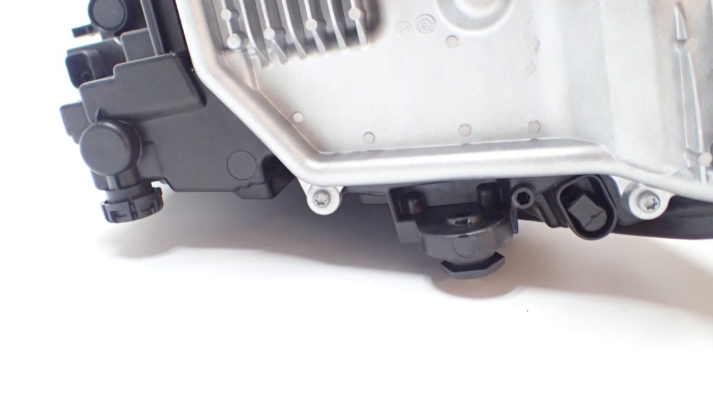 Фара full led vw caddy 2k8 941 035 s левая Оригинал