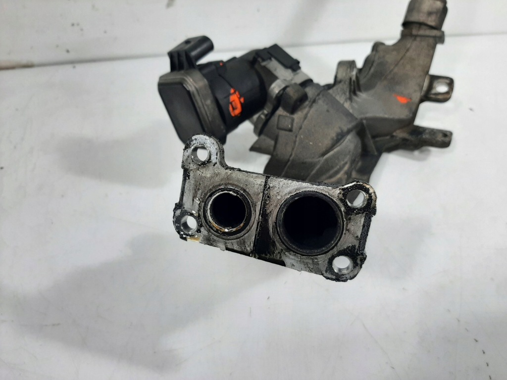 Купити Mercedes benz e200cdi w211 02r радіатор клапан egr 6111400408