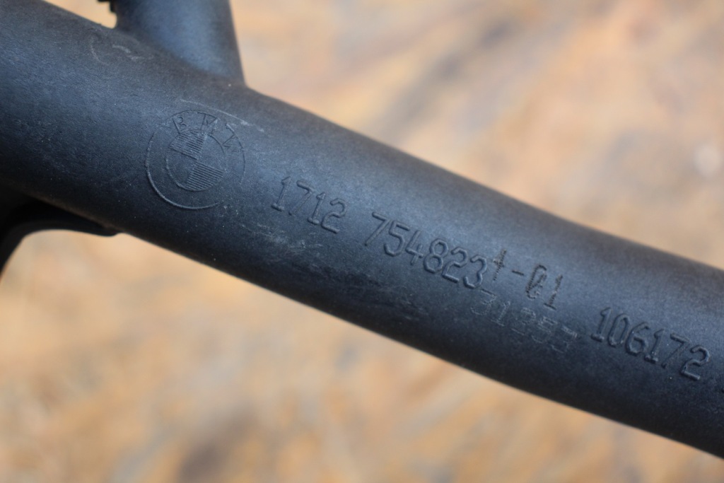 Магістраль води трубка шланг рідина bmw e87 1.6i 116i n45 7548234 Зі Шроту