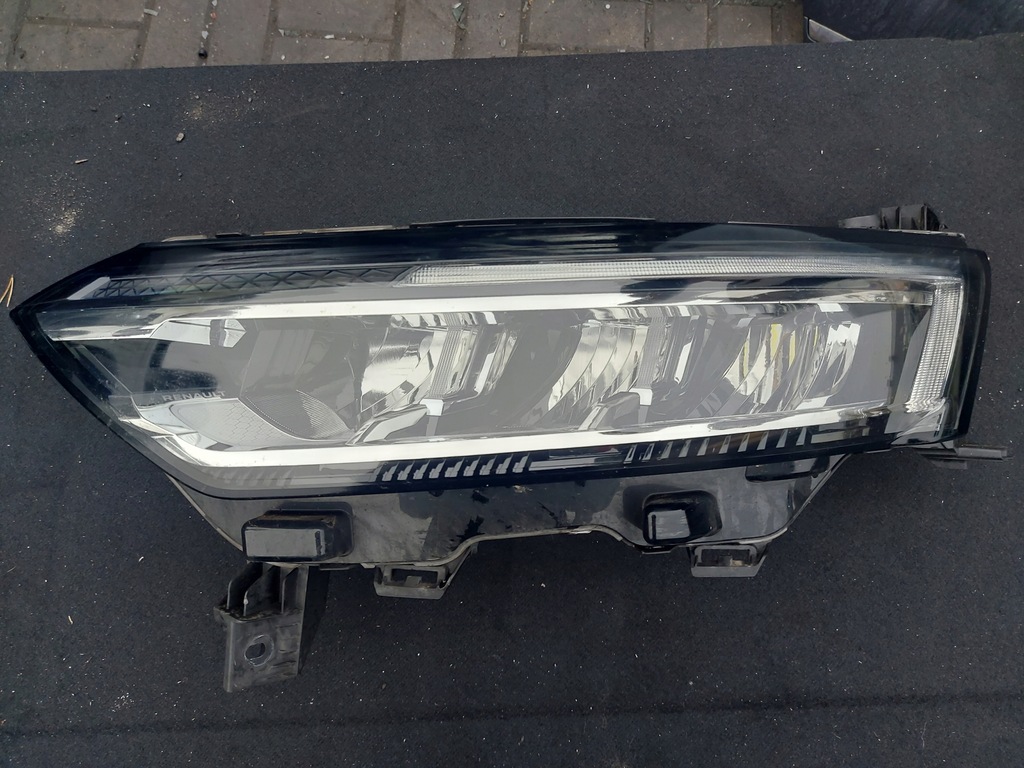 фото №1, Renault koleos ii lift лампа лівий перед комплектна 260607971r
