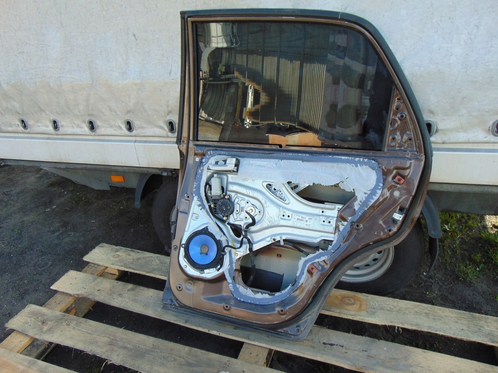 фото №14, Дверь правый задняя kia sportage 2 ii цвет 6d