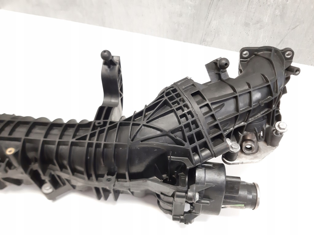 фото №5, Коллектор впускной  bmw 3 f30 3.0d 7811909 8570791