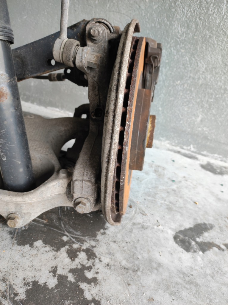 фото №7, Oś балка важелі поворотний кулак підвіска правий задня v60 ii 2 s60 iii 3 18-r