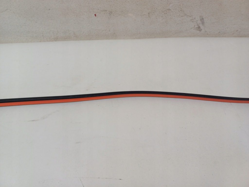 фото №13, Прокладка стекло лобовое перед porsche panamera 971 16-