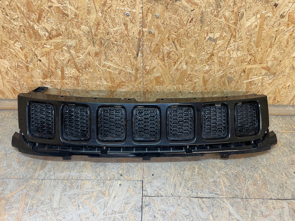 фото №1, Jeep compass ii 2017 - решітка радіатора решітка радіатора