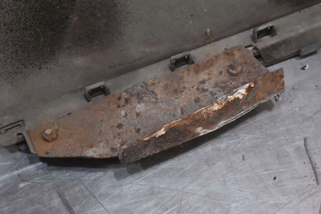 Крыло правый перед передний 472 bmw z4 e85 02-05 в Украине