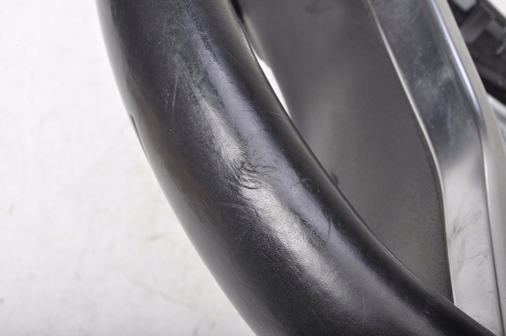 Mercedes w176 кермо  багатофункціональний пелюстки перемикання в Україні