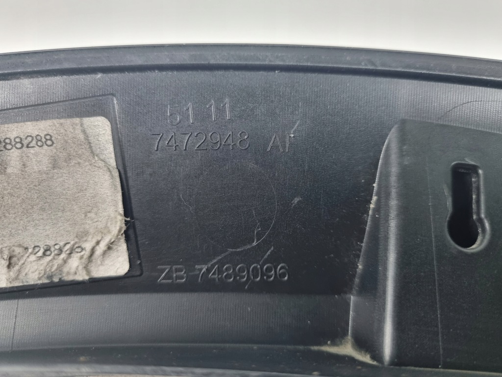 фото №9, Bmw i3 молдинг крыла накладка правая задняя задняя 7472948